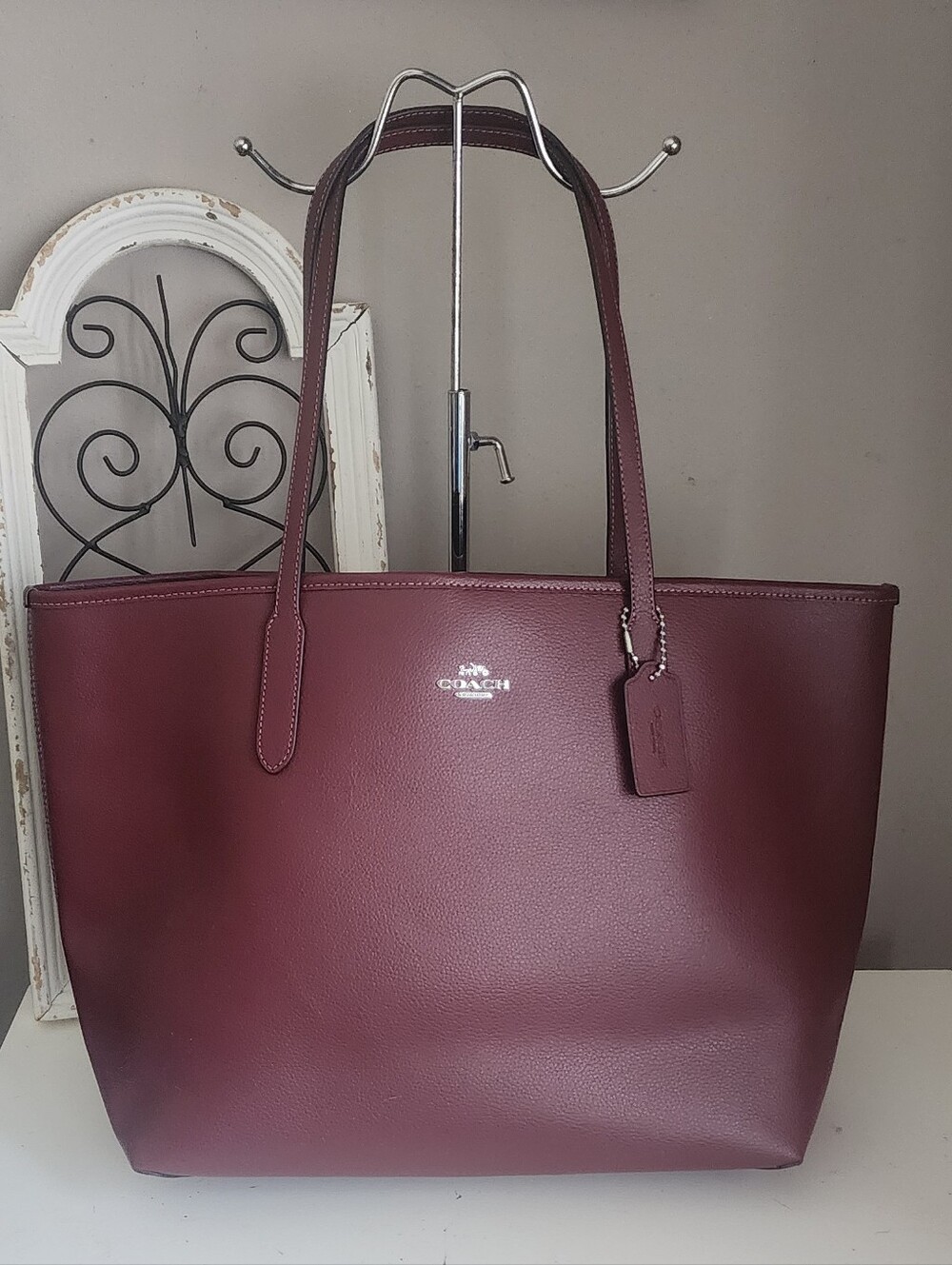 Coach City Tote Large Pebbled Leather Tote in Burgundy NWT